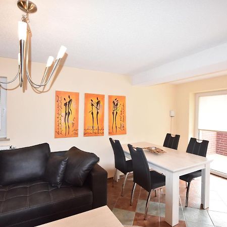 Modern Apartment In Kroepelin With Garden Kröpelin Quarto foto