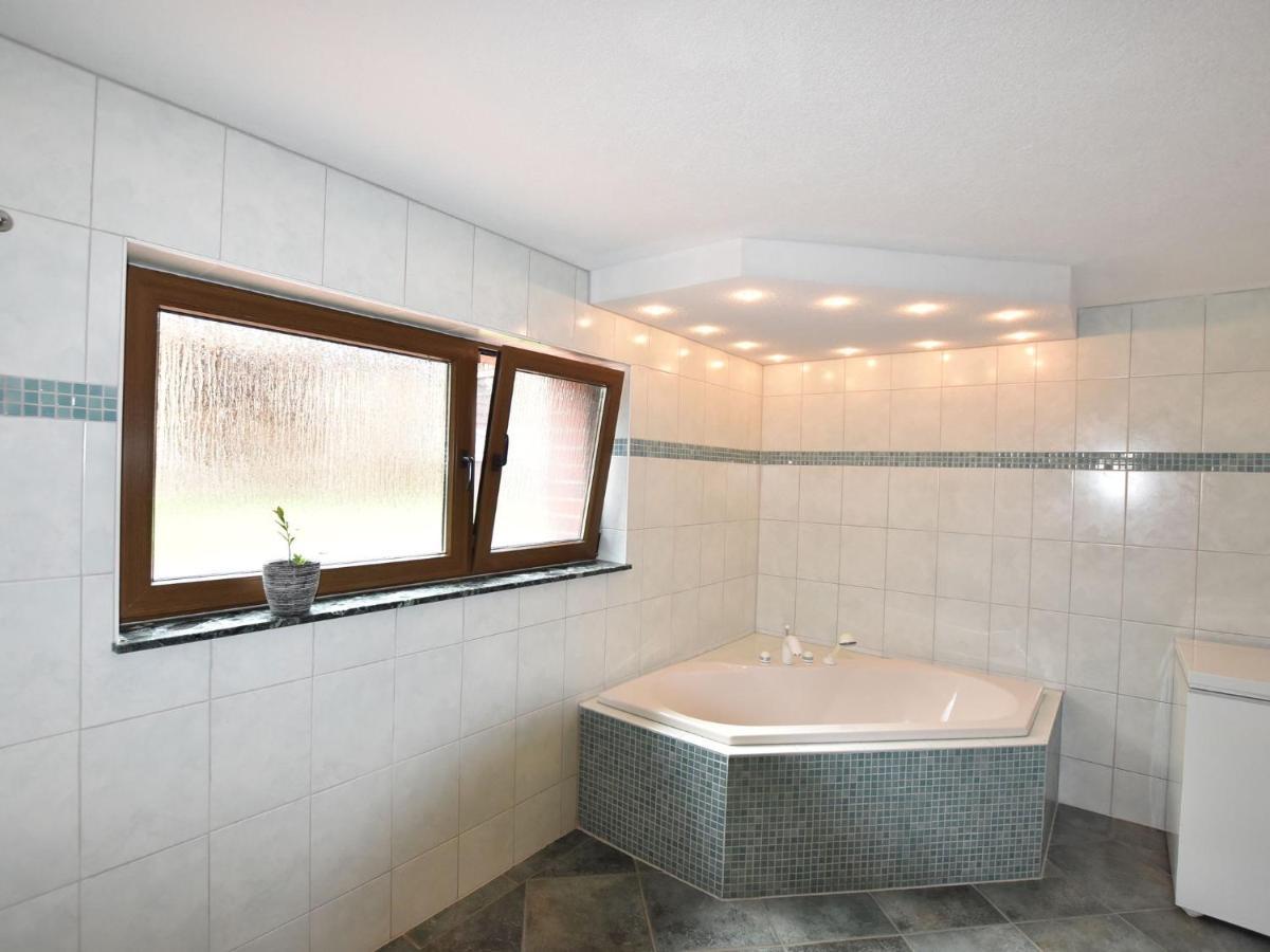 Modern Apartment In Kroepelin With Garden Kröpelin Quarto foto